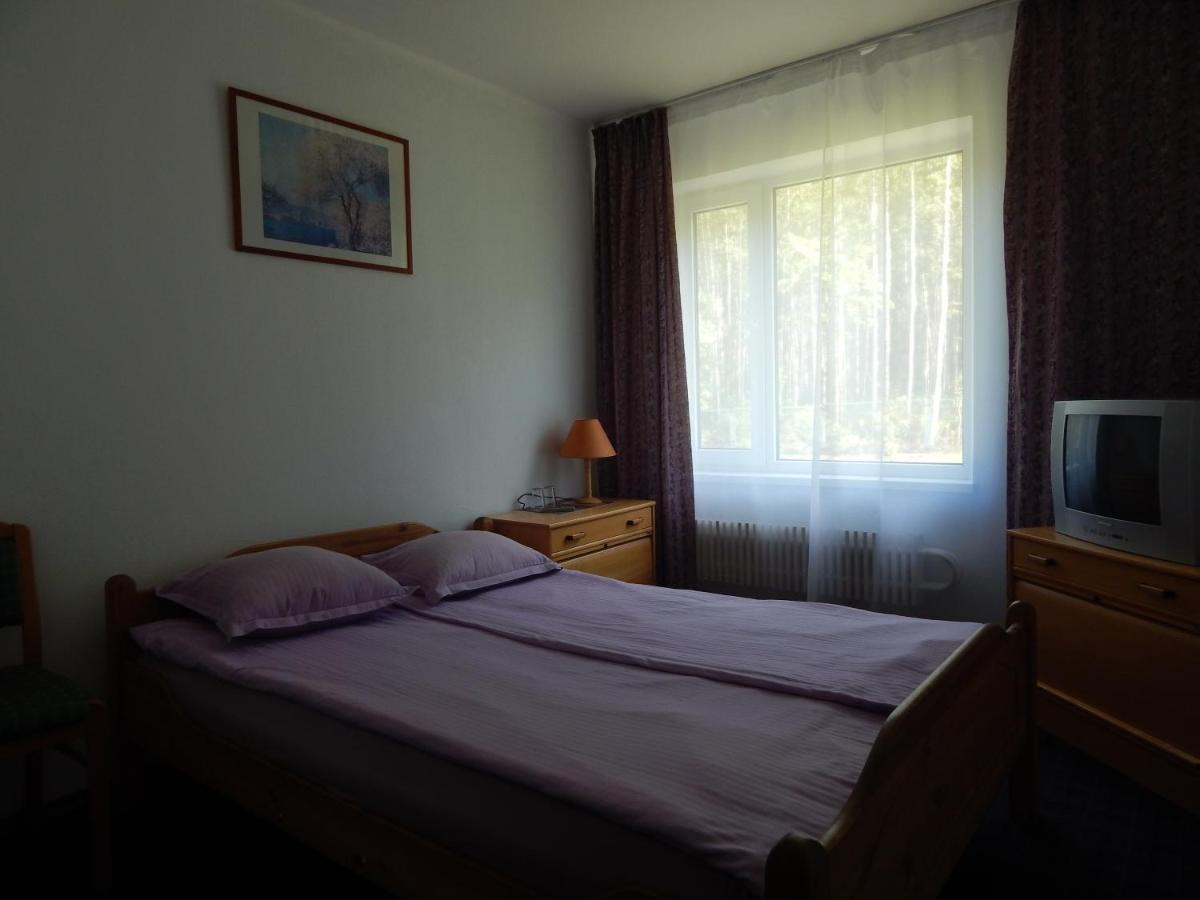 Motel Brencis Iecava المظهر الخارجي الصورة