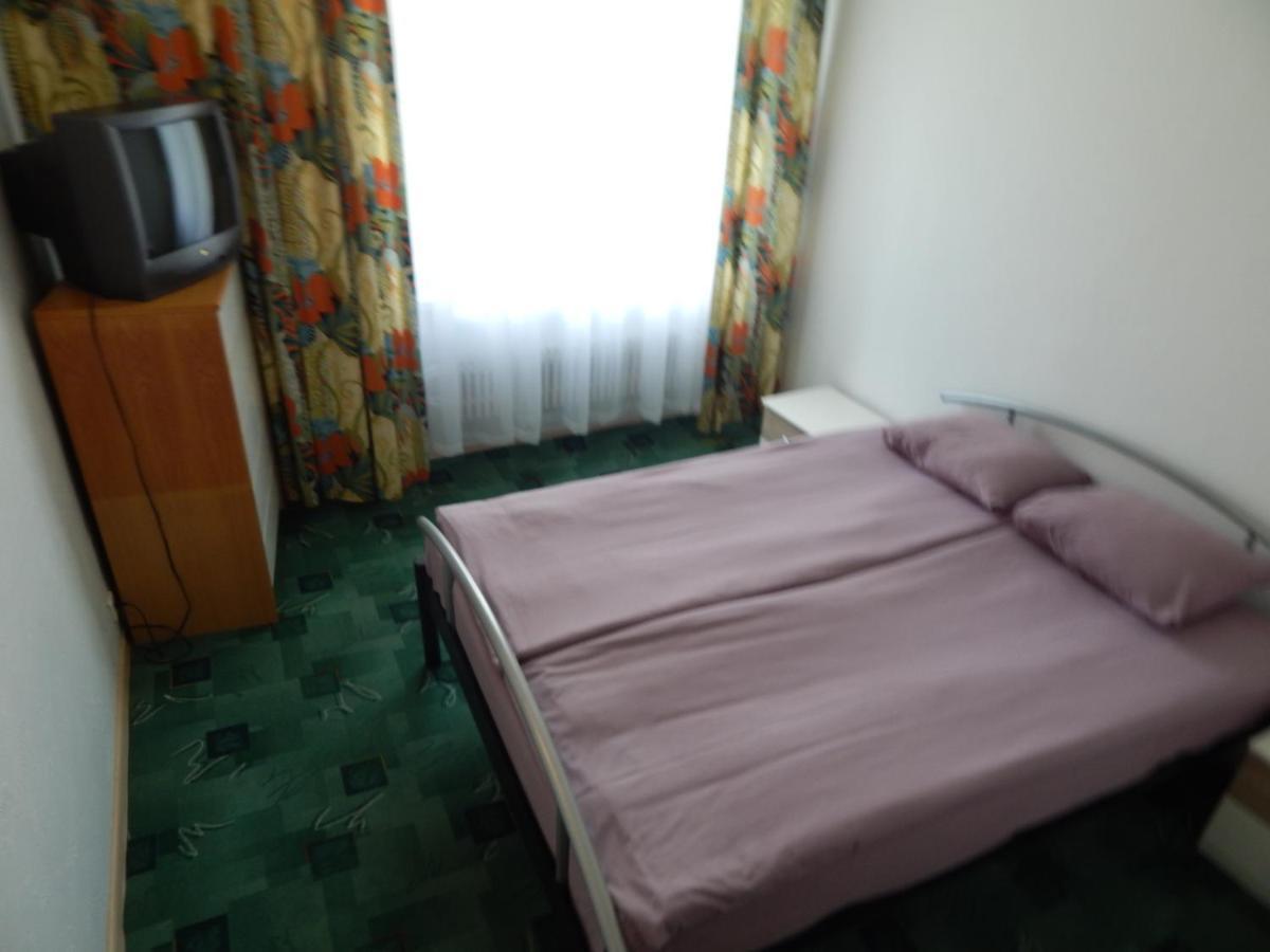 Motel Brencis Iecava المظهر الخارجي الصورة