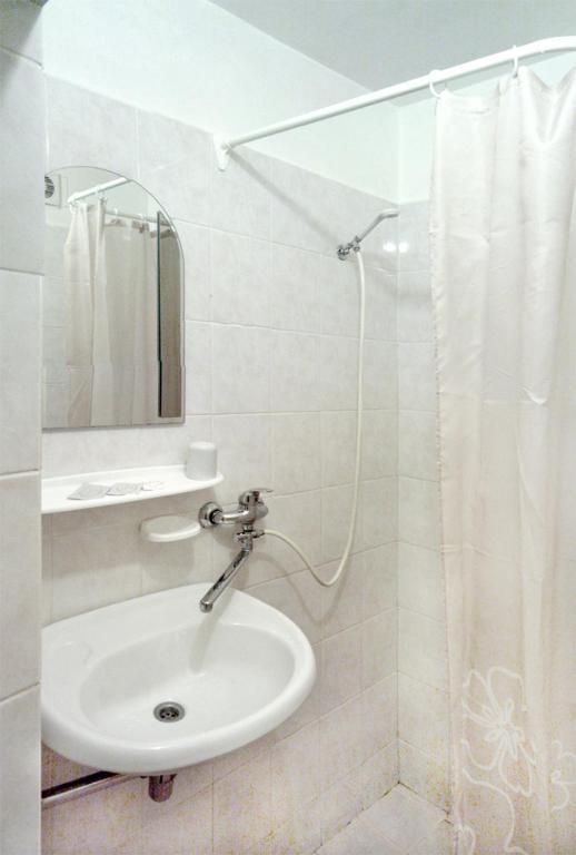 Motel Brencis Iecava الغرفة الصورة